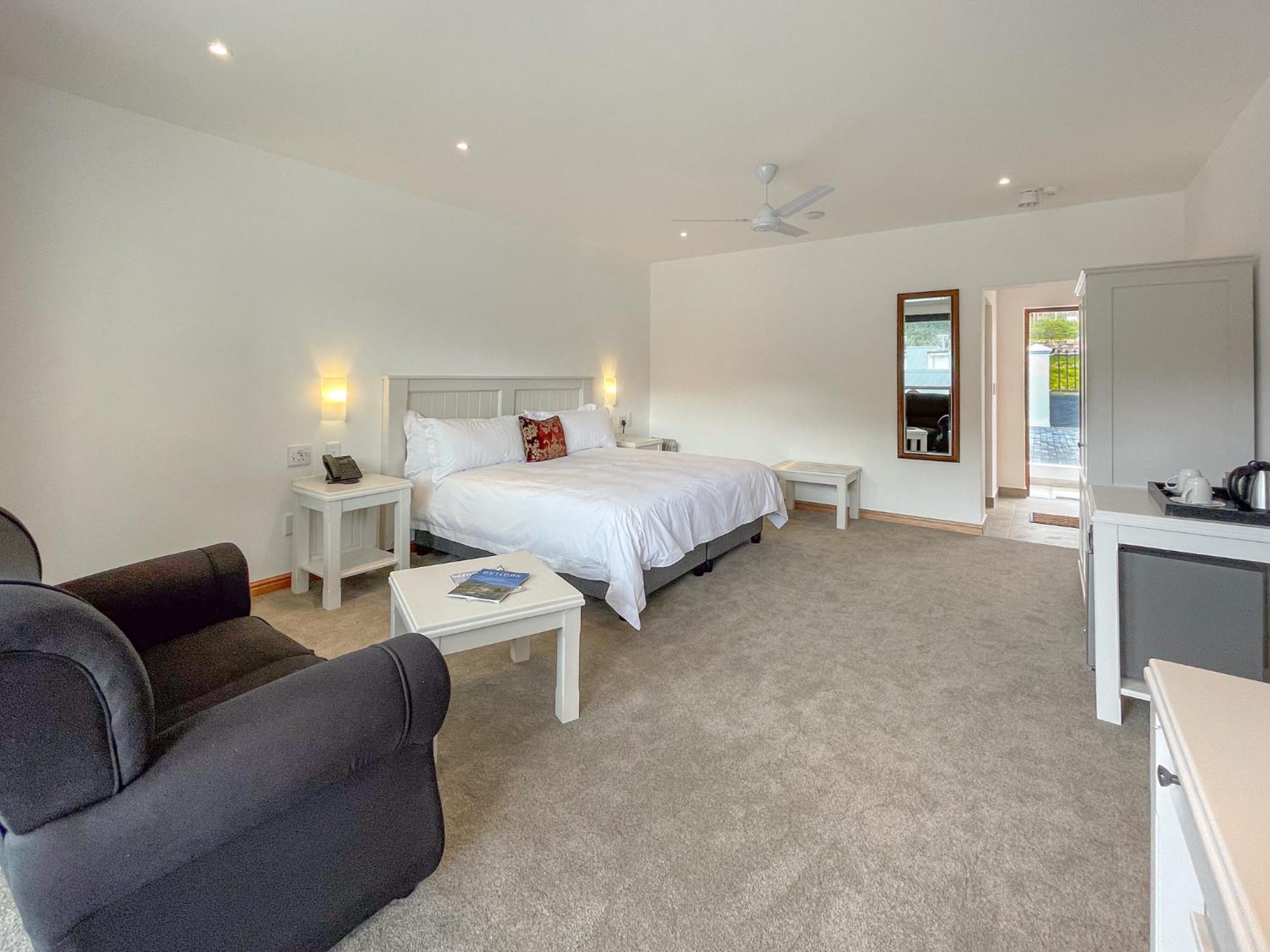 Houw Hoek Hotel Botrivier Room photo